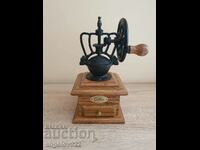 Beautiful vintage coffee grinder!!!