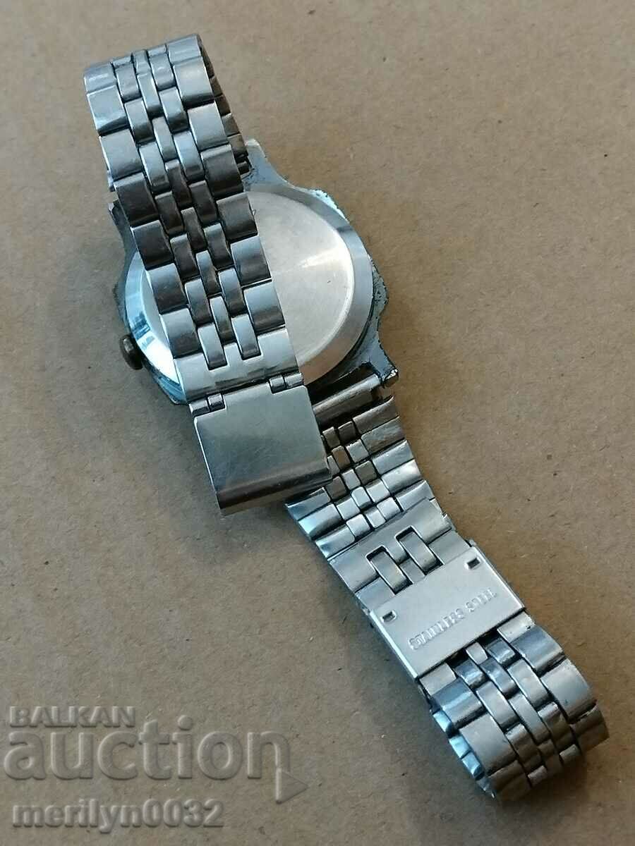 Pobeda second hand watch WORKS with price 43.00 BGN | € 21.99 Pobeda second hand watch WORKS with price 43.00 BGN | € 21.99