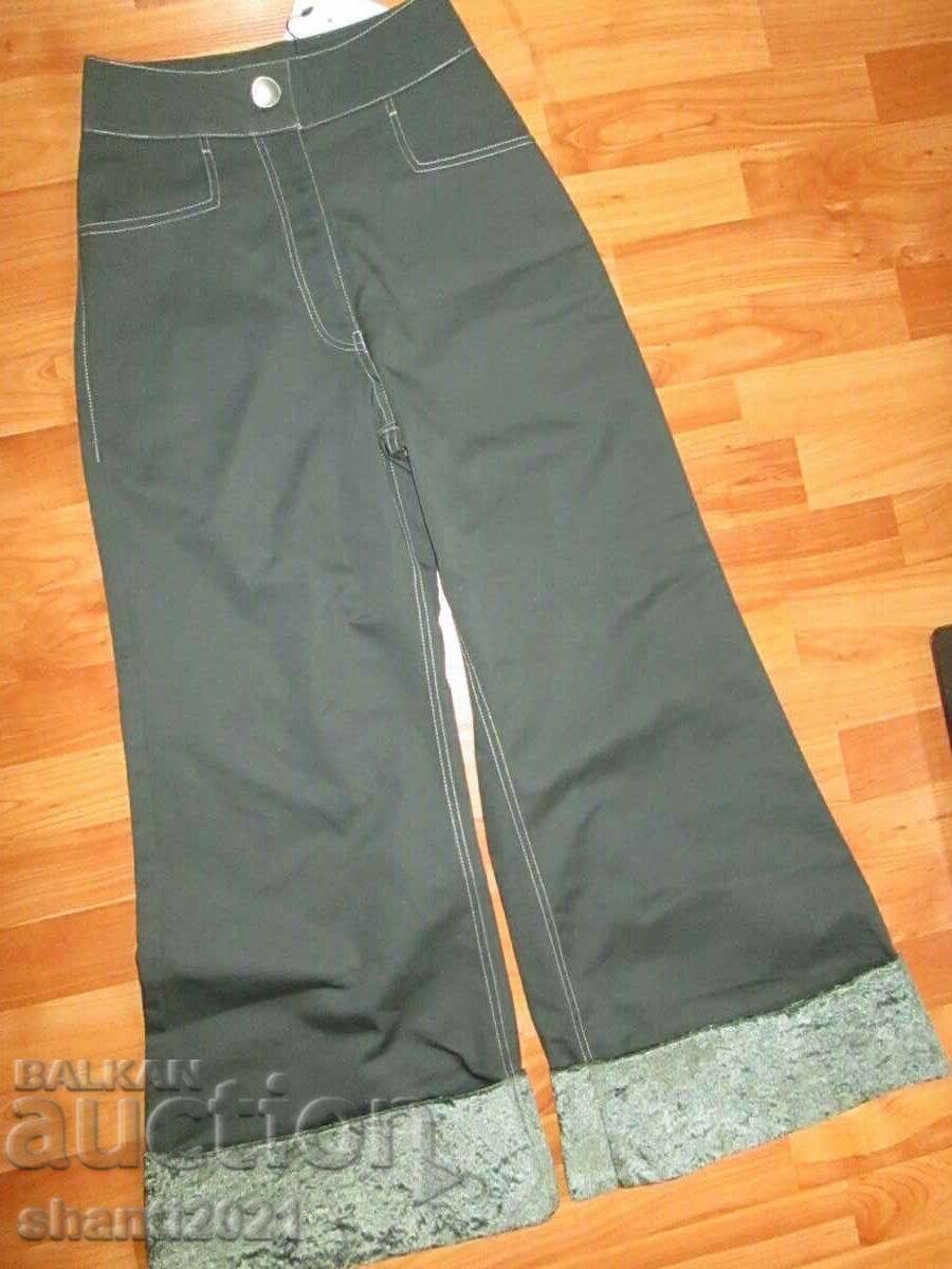 New with tag Y2K pants, size S with price 15.00 BGN | € 7.67 New with tag Y2K pants, size S with price 15.00 BGN | € 7.67