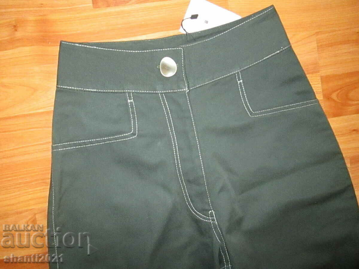 Auction New with tag Y2K pants, size S Auction New with tag Y2K pants, size S