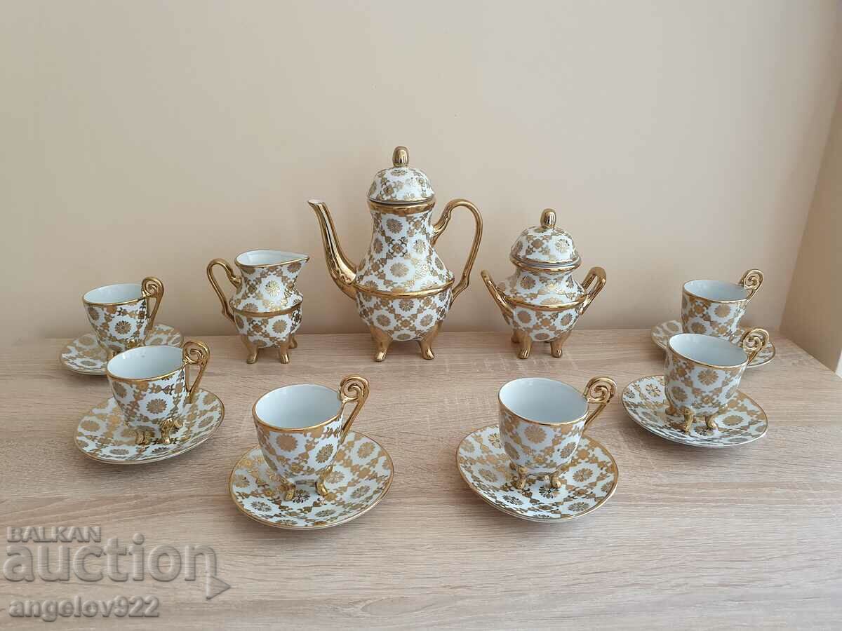 Beautiful porcelain coffee set with gilding!