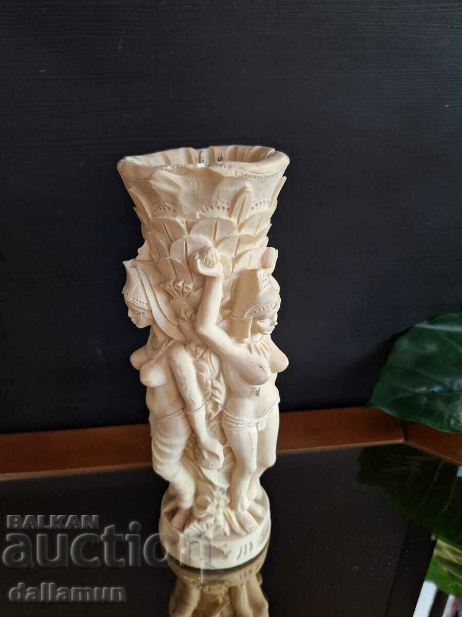 Stunning Vase Sculpture, 3 Graces, Ivory Dust - 5 Stunning Vase Sculpture, 3 Graces, Ivory Dust - 5