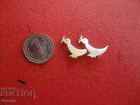 Gold-plated bird brooch 74