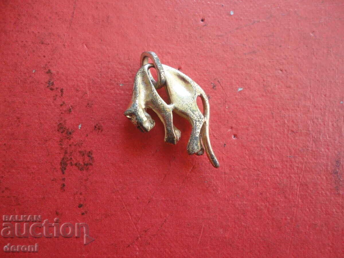 Gold Plated Puma 77 Brooch with price 10.00 BGN | € 5.11 Gold Plated Puma 77 Brooch with price 10.00 BGN | € 5.11