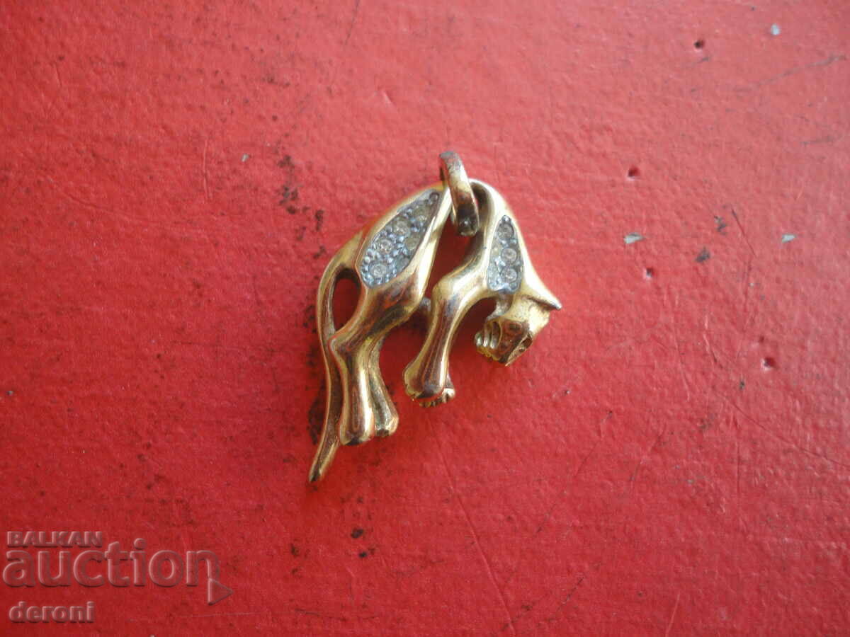 Auction Gold Plated Puma 77 Brooch Auction Gold Plated Puma 77 Brooch