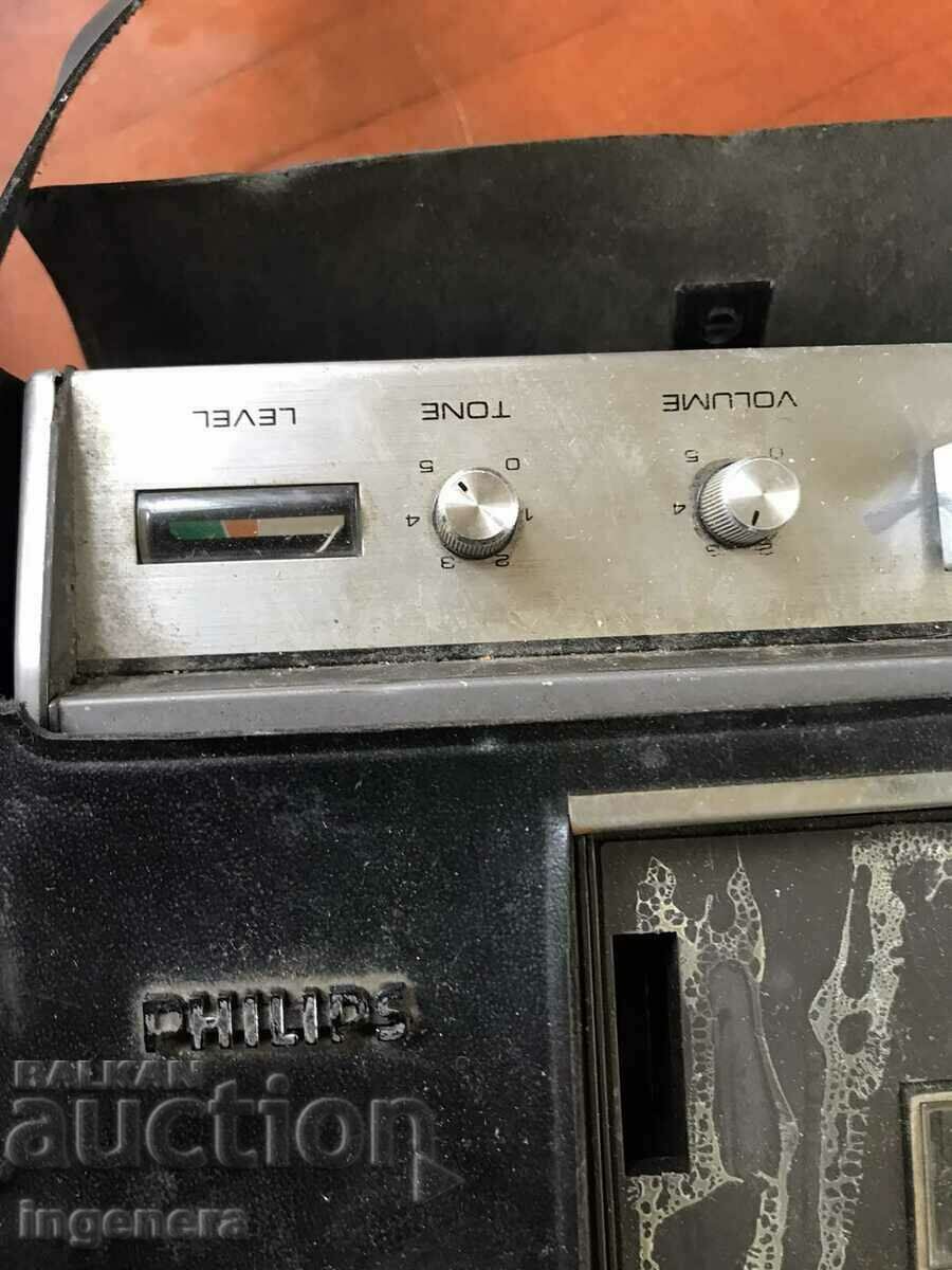 "PHILIPS" PORTABLE CASSETTE - 5 "PHILIPS" PORTABLE CASSETTE - 5