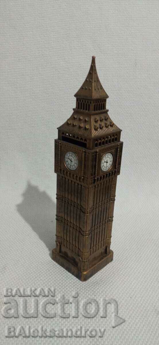 Interesting piggy bank Big Ben with price 11.00 BGN | € 5.62 Interesting piggy bank Big Ben with price 11.00 BGN | € 5.62