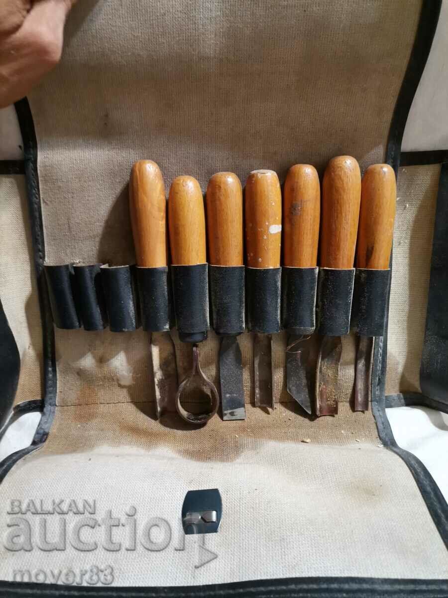 Hand tools. Chisels. Kit