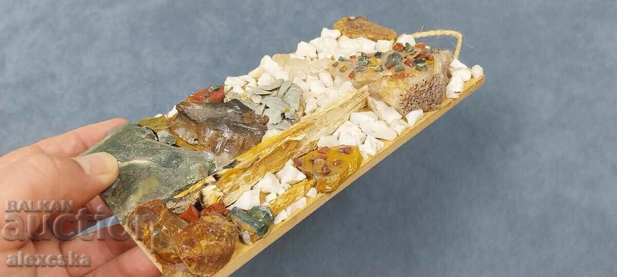 Panel of stones and minerals with price 45.00 BGN | € 23.01 Panel of stones and minerals with price 45.00 BGN | € 23.01