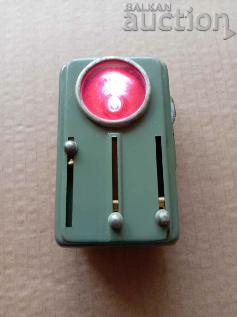 Delivery of antique tricolor flashlight WORKING flashlight Delivery of antique tricolor flashlight WORKING flashlight