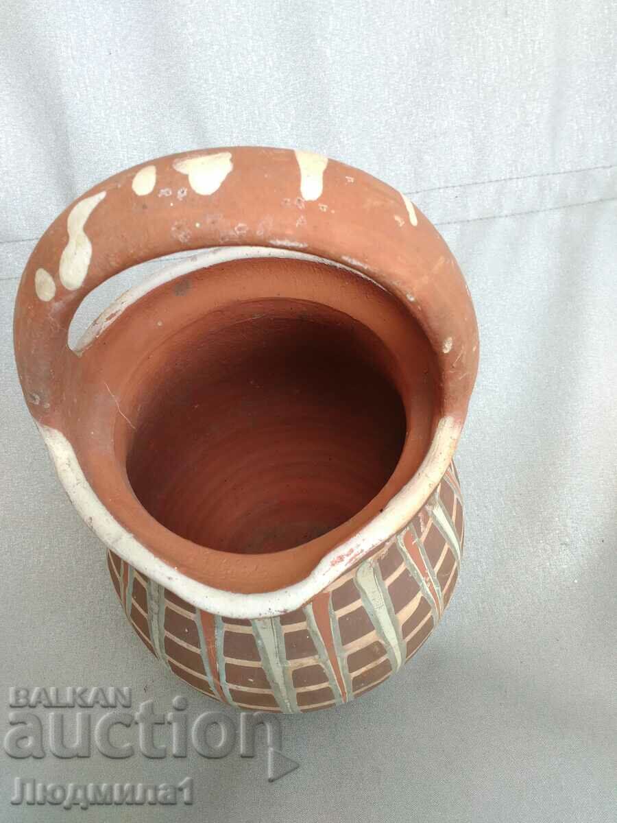 Licitație VASO VECHI DE LUT