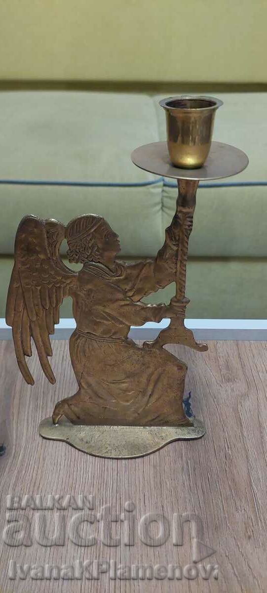 Candle holder bronze for collectors with price 30.00 BGN | € 15.34 Candle holder bronze for collectors with price 30.00 BGN | € 15.34