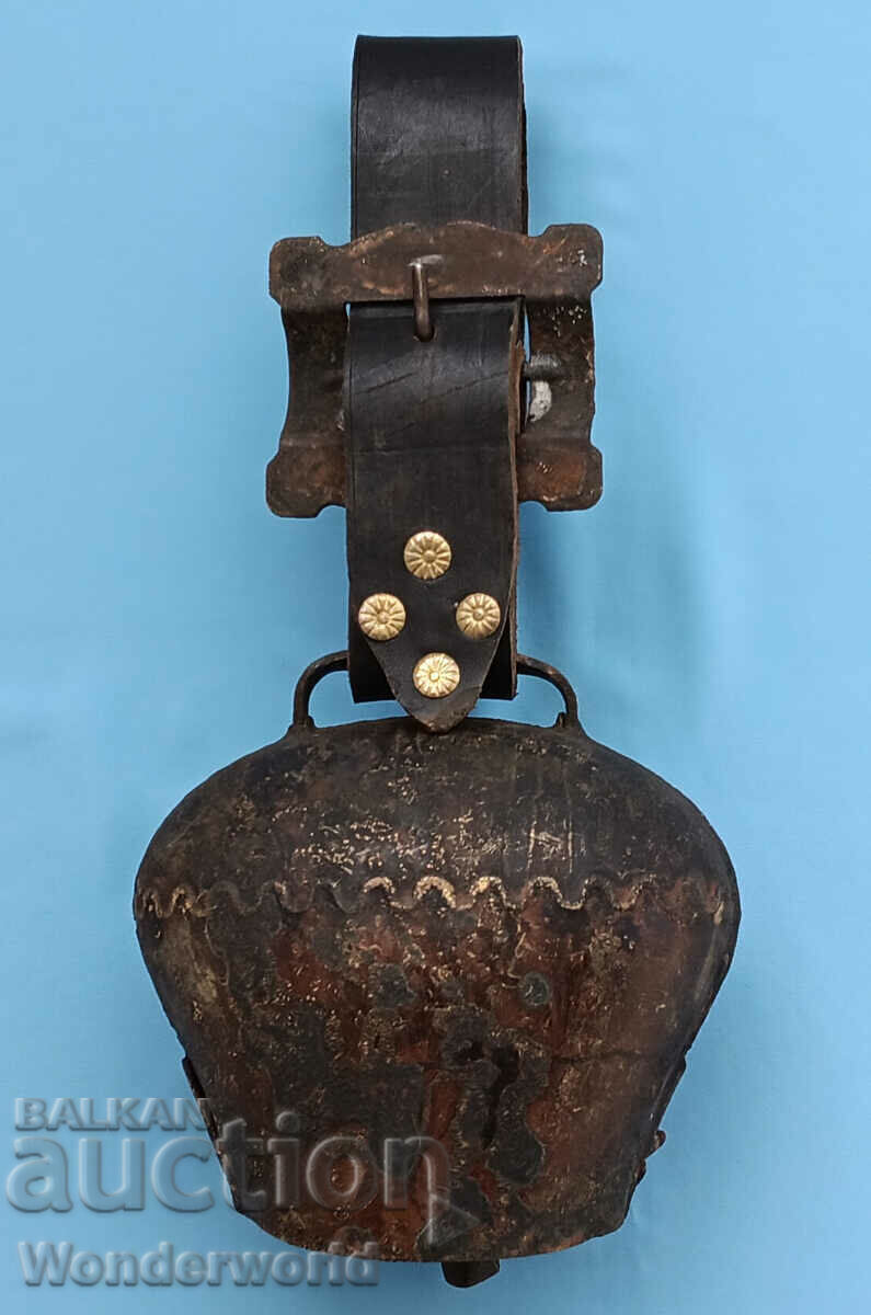 Original old very large swiss clapper, bell with price 145.00 BGN | € 74.14 Original old very large swiss clapper, bell with price 145.00 BGN | € 74.14