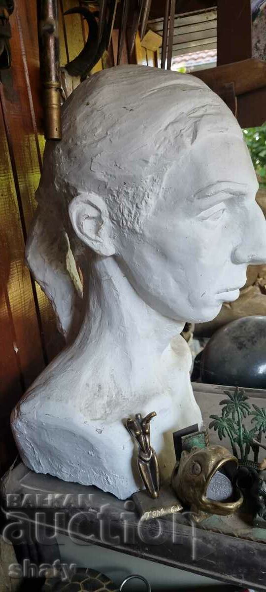 Аукцион Стара скулптура. Фигура Аукцион Стара скулптура. Фигура