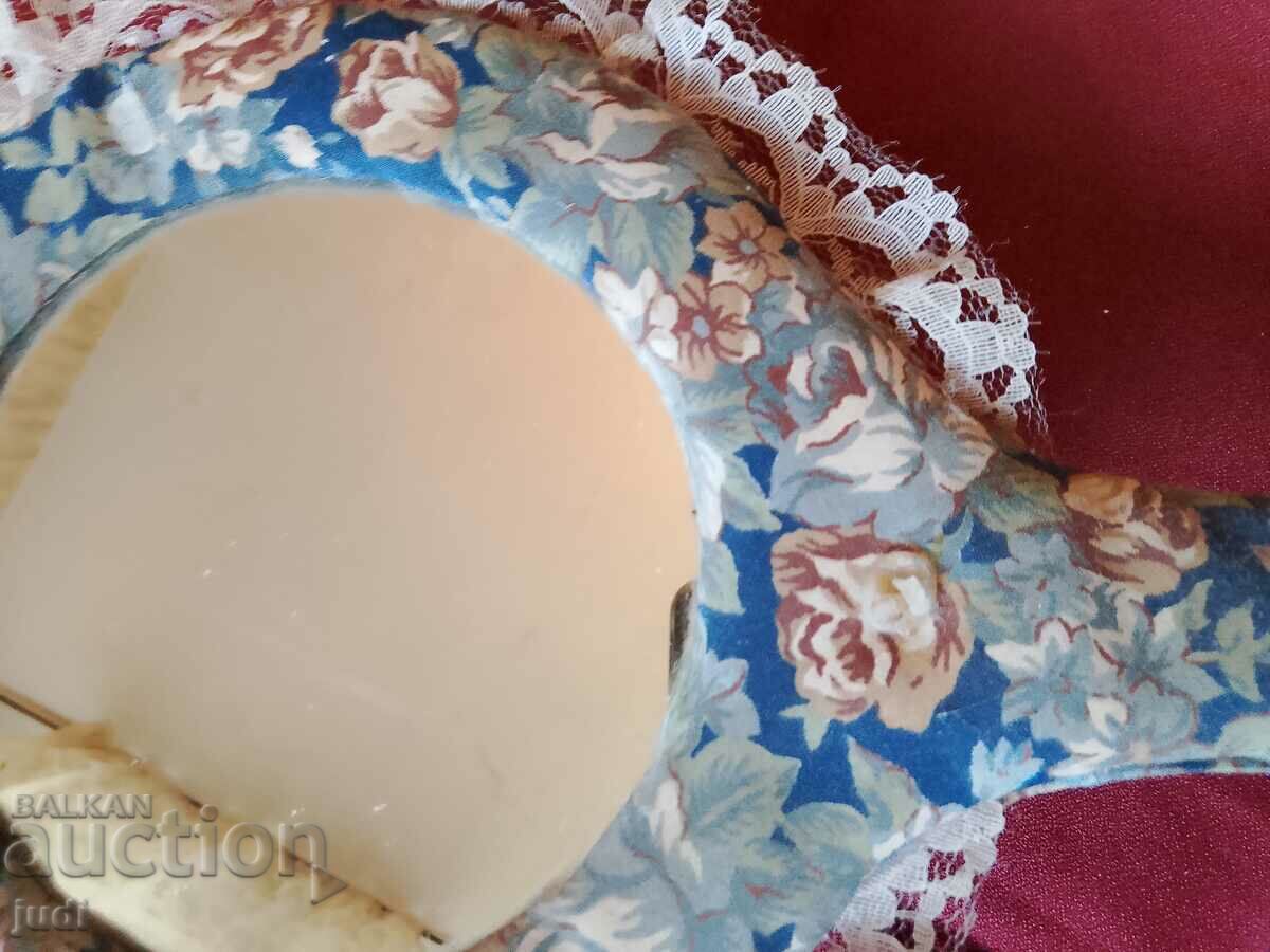 Oglindă retro URSS cu preț 30.00 BGN | € 15.34