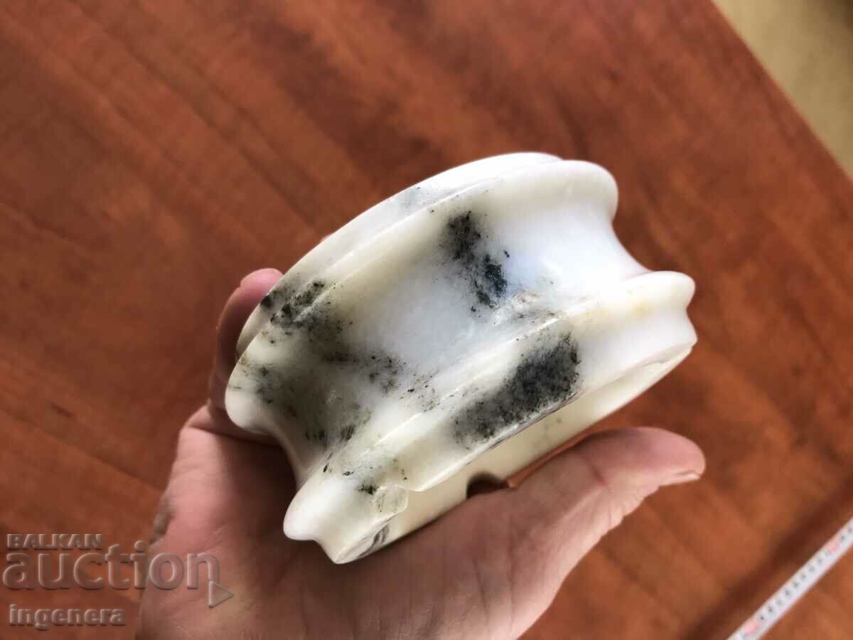 Auction  ASHTRAY MARBLE BEAUTY FROM SOCA