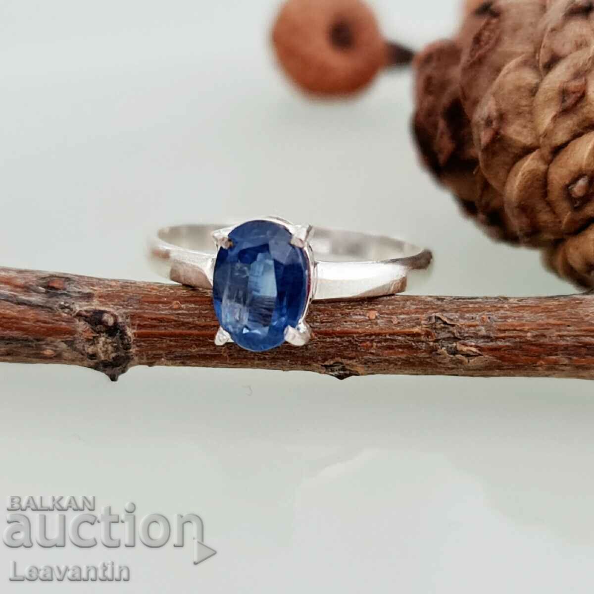 5093 Silver ring with Kyanite