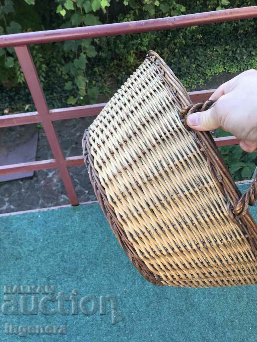 PANER WITTLED WOOD HUGE RATTAN - 6 PANER WITTLED WOOD HUGE RATTAN - 6