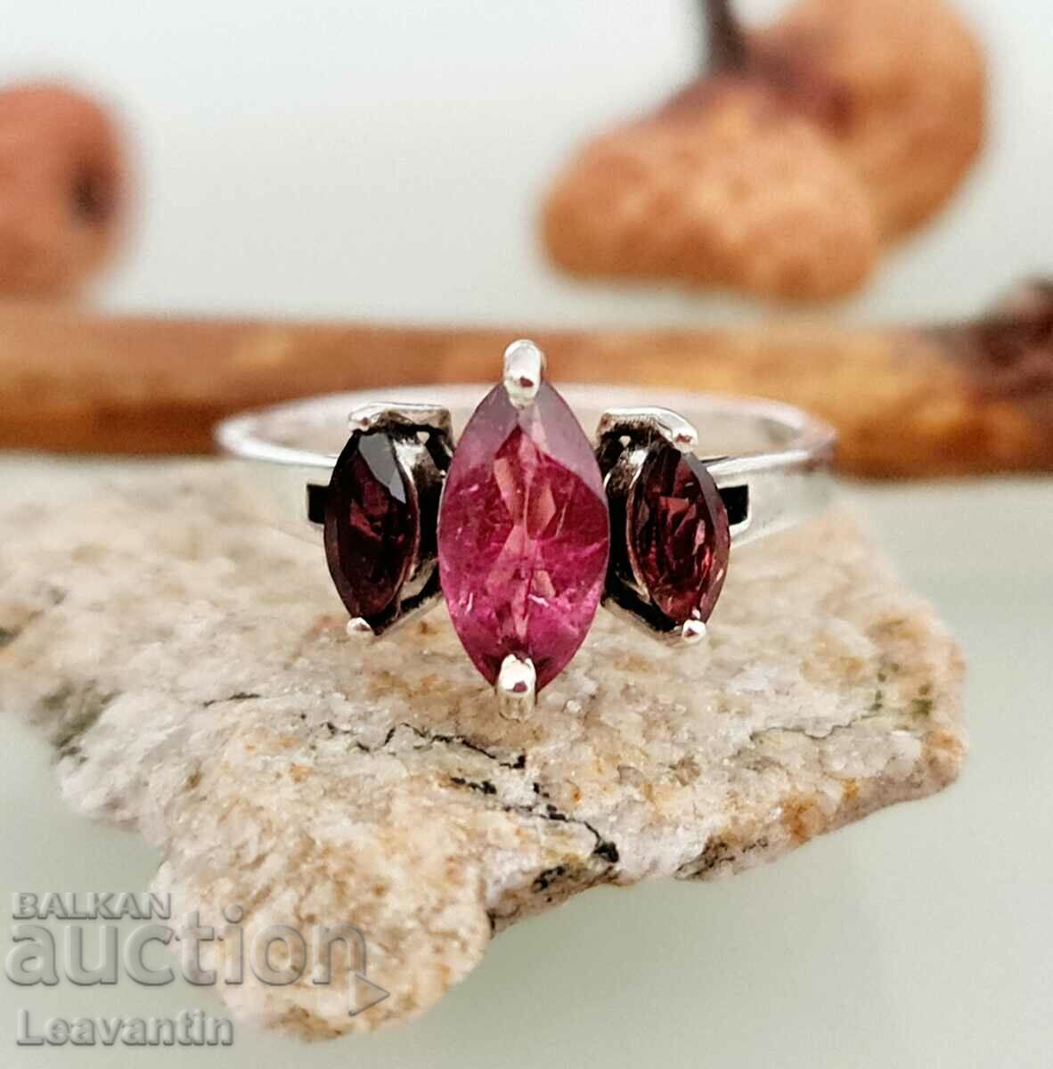 5082 Silver ring with Tourmaline and Garnet rhodolite