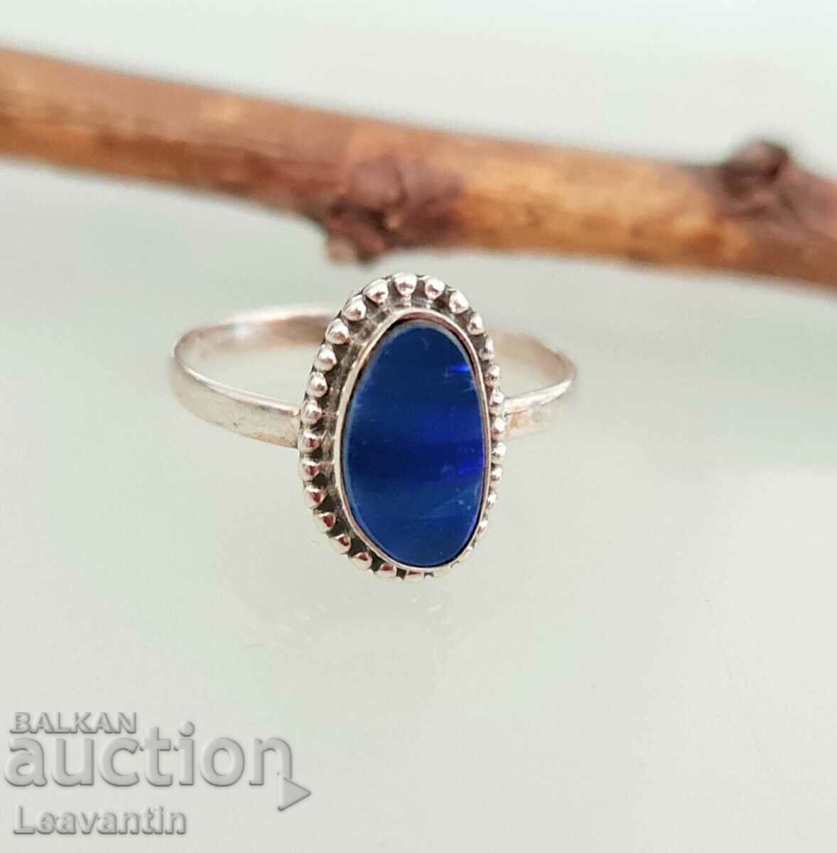 5076 Silver ring with Australian opal