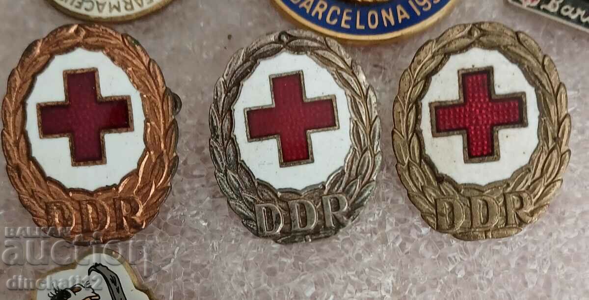 Auction Badges. Red Cross Germany - DDR Rotes Kreuz. 3 pieces Auction Badges. Red Cross Germany - DDR Rotes Kreuz. 3 pieces