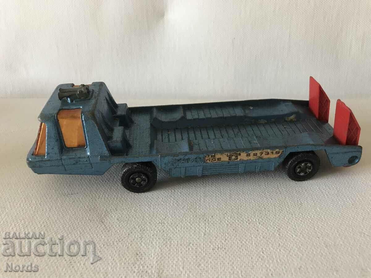 Cărucior „MATCHBOX”.