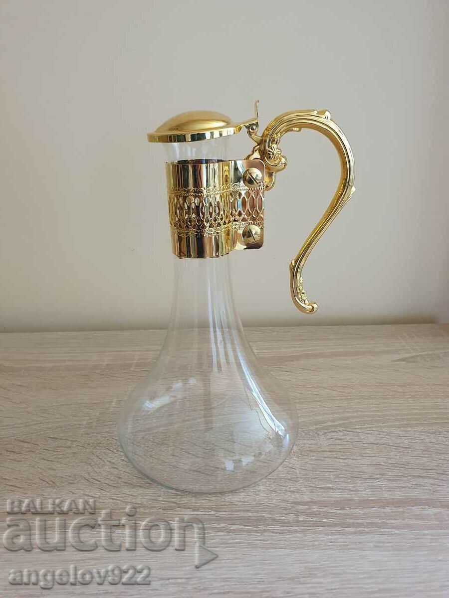 Frumos decantor de sticlă cu aurire!