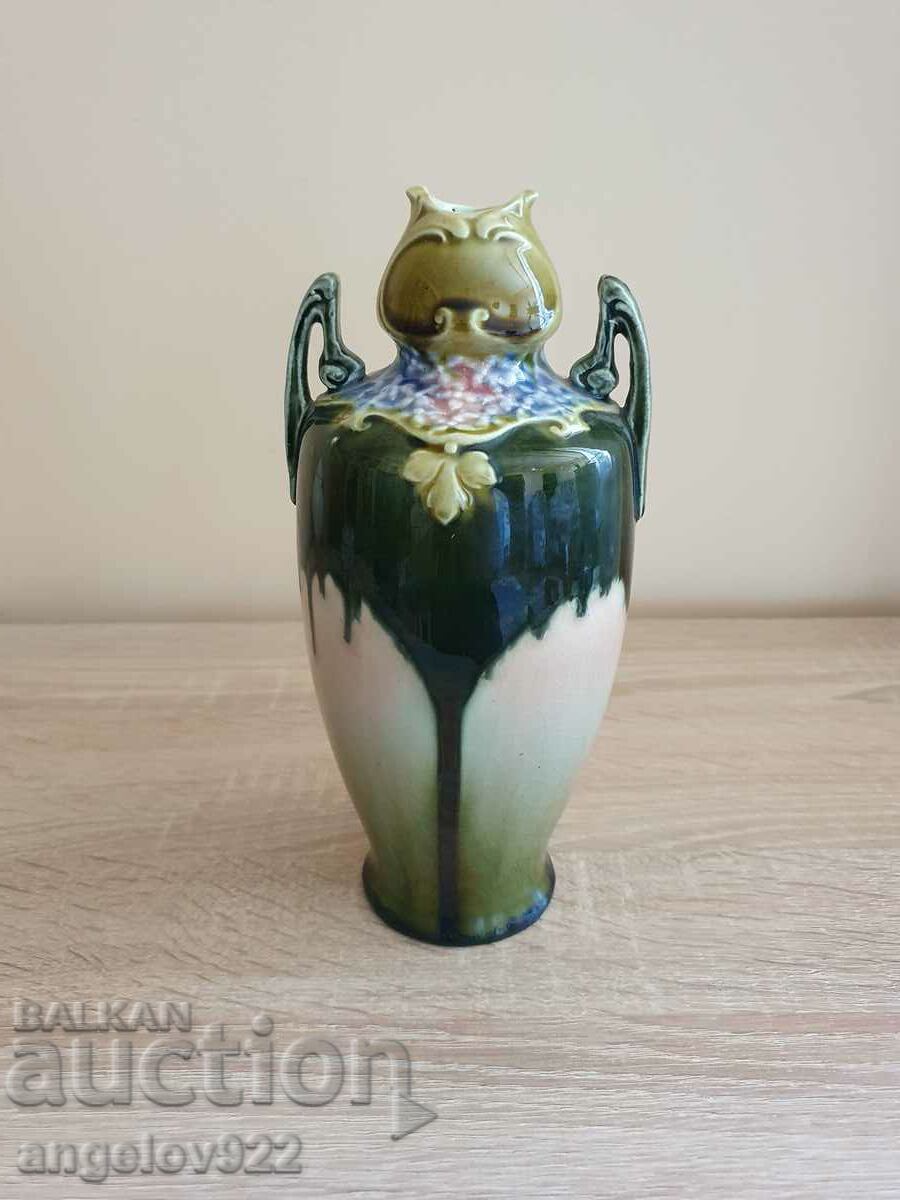 Beautiful ceramic vase!