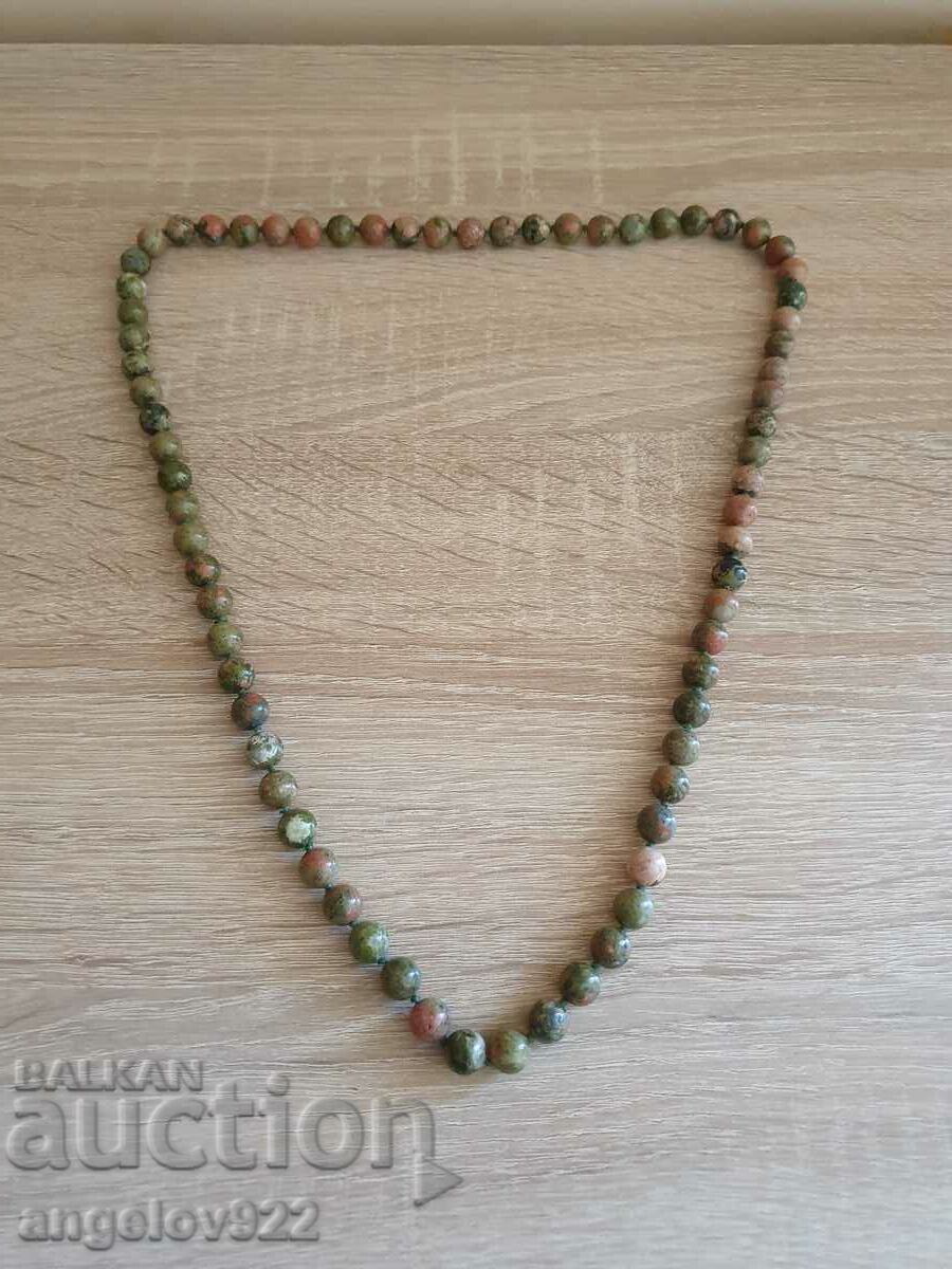 Beautiful necklace with natural stones!