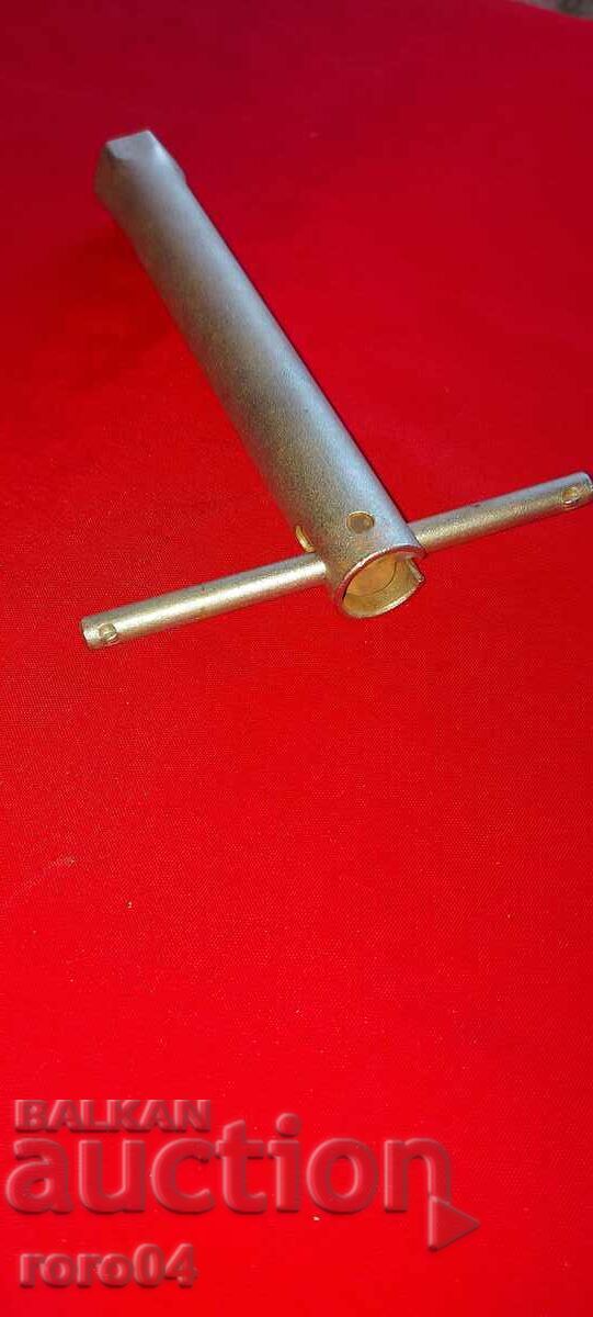 Auction SPARK PLUG WRENCH - WRENCH Auction SPARK PLUG WRENCH - WRENCH