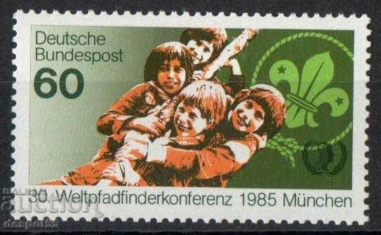 1985. GFR. International Year of Youth - Scouts.