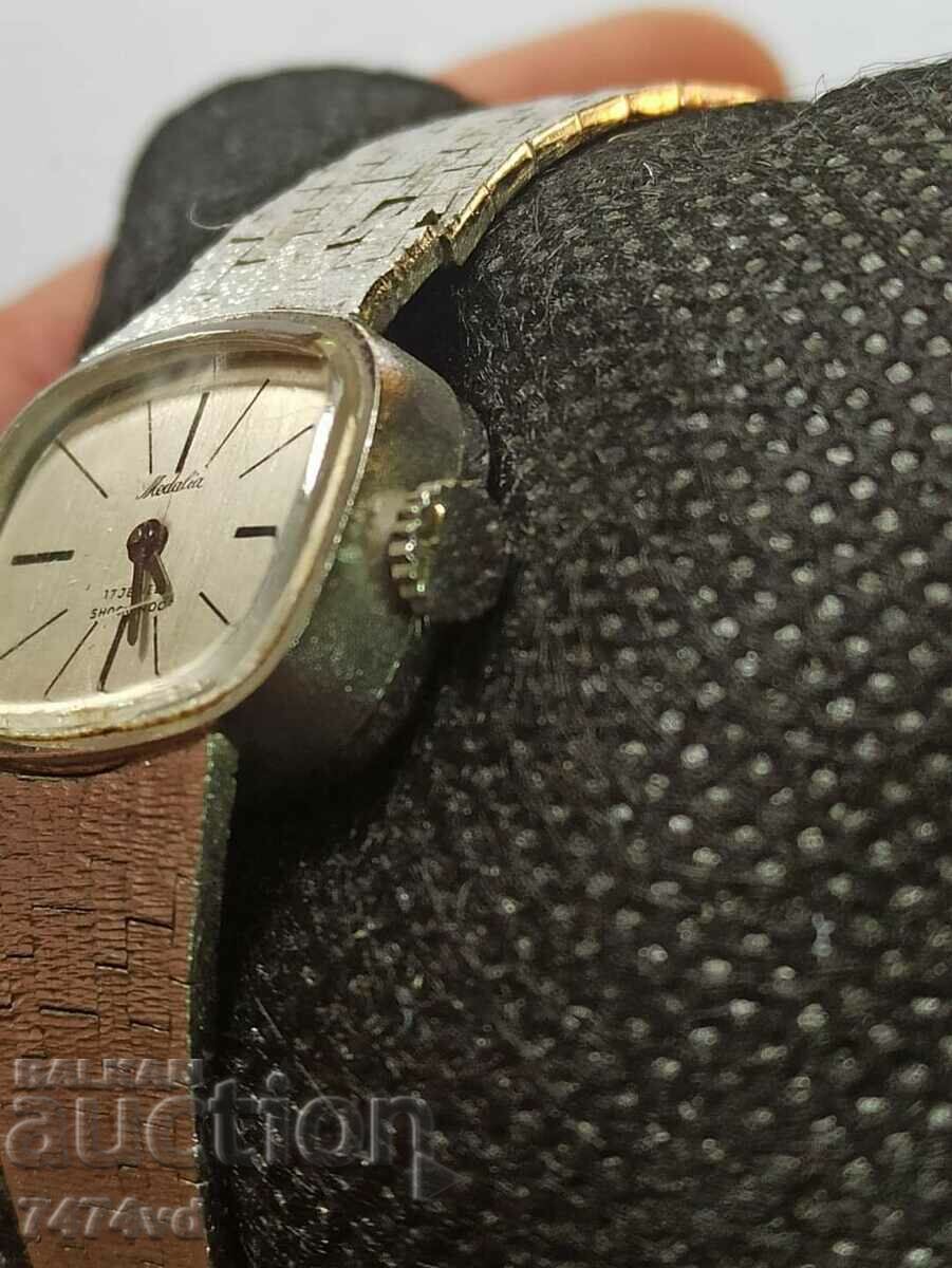 Auction Medalia silver women's watch 17 stones-835 proof Auction Medalia silver women's watch 17 stones-835 proof