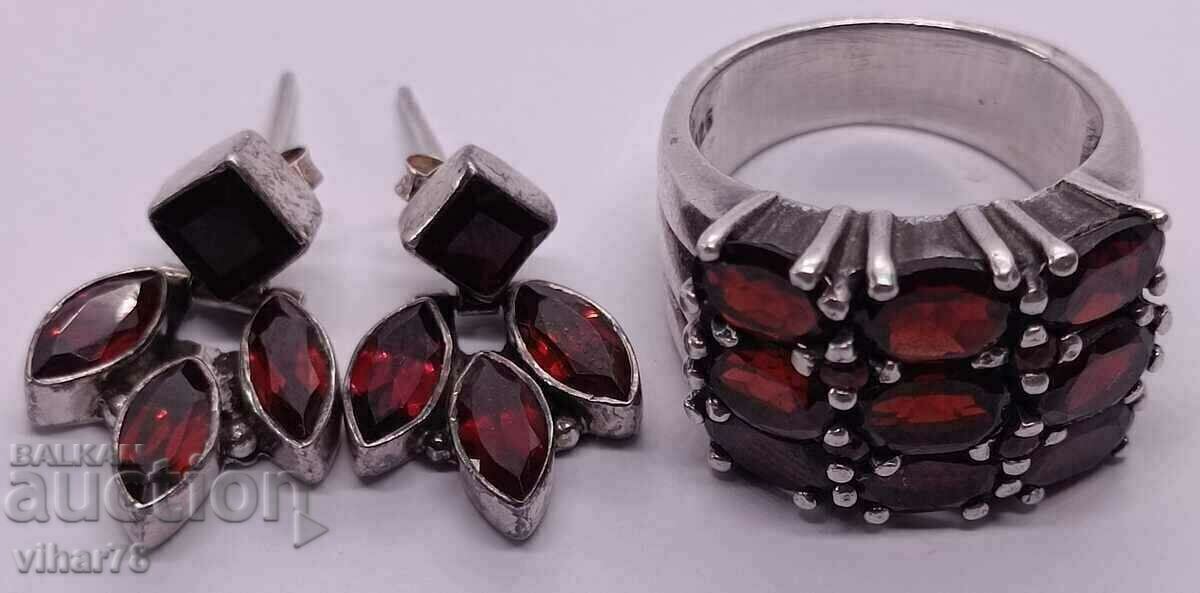 Women's silver garnet ring and earrings with price 359.99 BGN | € 184.06 Women's silver garnet ring and earrings with price 359.99 BGN | € 184.06