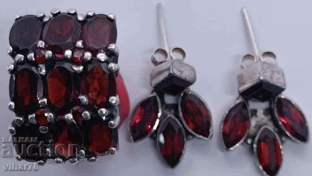 Women's silver garnet ring and earrings - 5 Women's silver garnet ring and earrings - 5