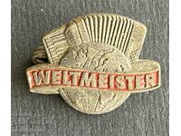 38511 ГДР Източна Германия знак фирма акордеони WELTMEISTER