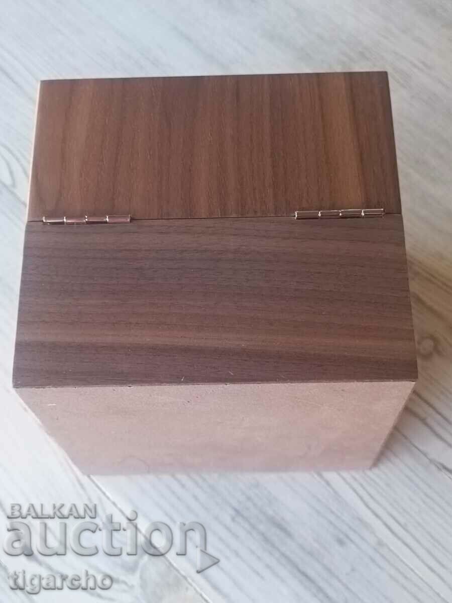 Girard-Perregaux watch box - 6 Girard-Perregaux watch box - 6