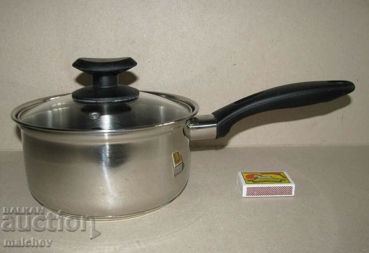 Casserole 18 cm saucepan pot with long handle, excellent