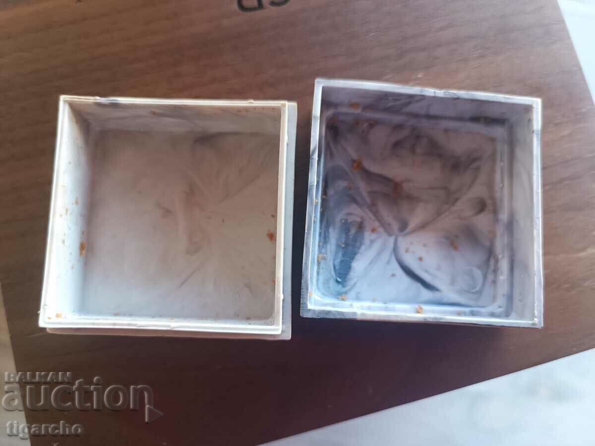 Delivery of Box for a Russian watch Delivery of Box for a Russian watch