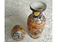 Japanese Hand Painted Porcelain Set Satsuma Egg Vase