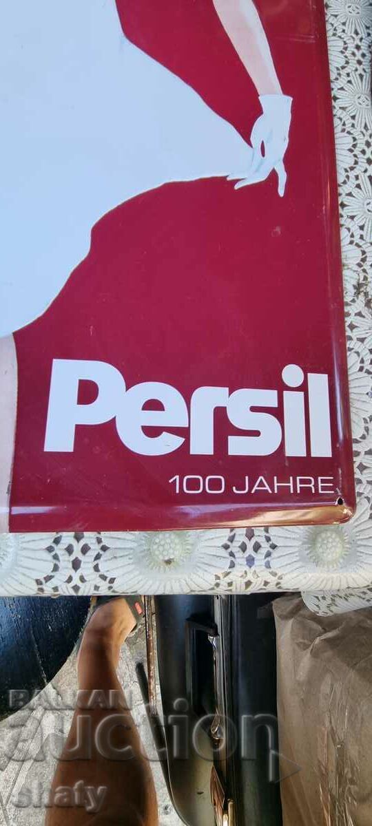 Auction A large metal sign Auction A large metal sign