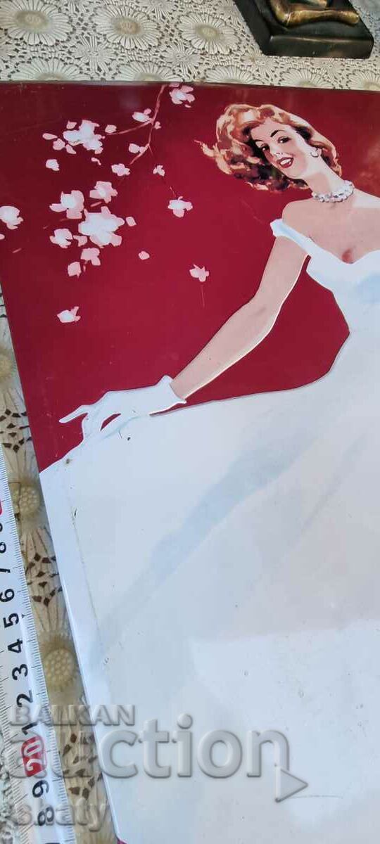 Delivery of A large metal sign Delivery of A large metal sign