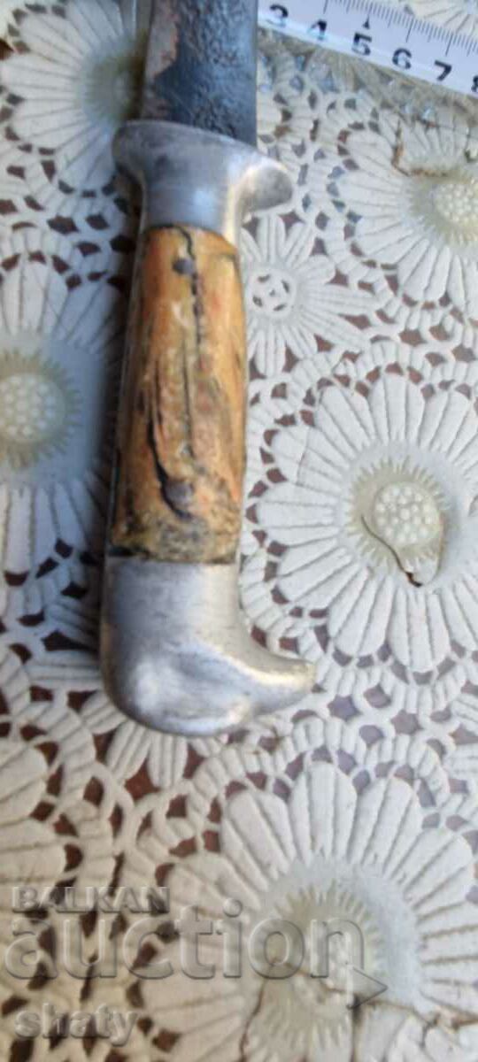 An old knife - 6 An old knife - 6