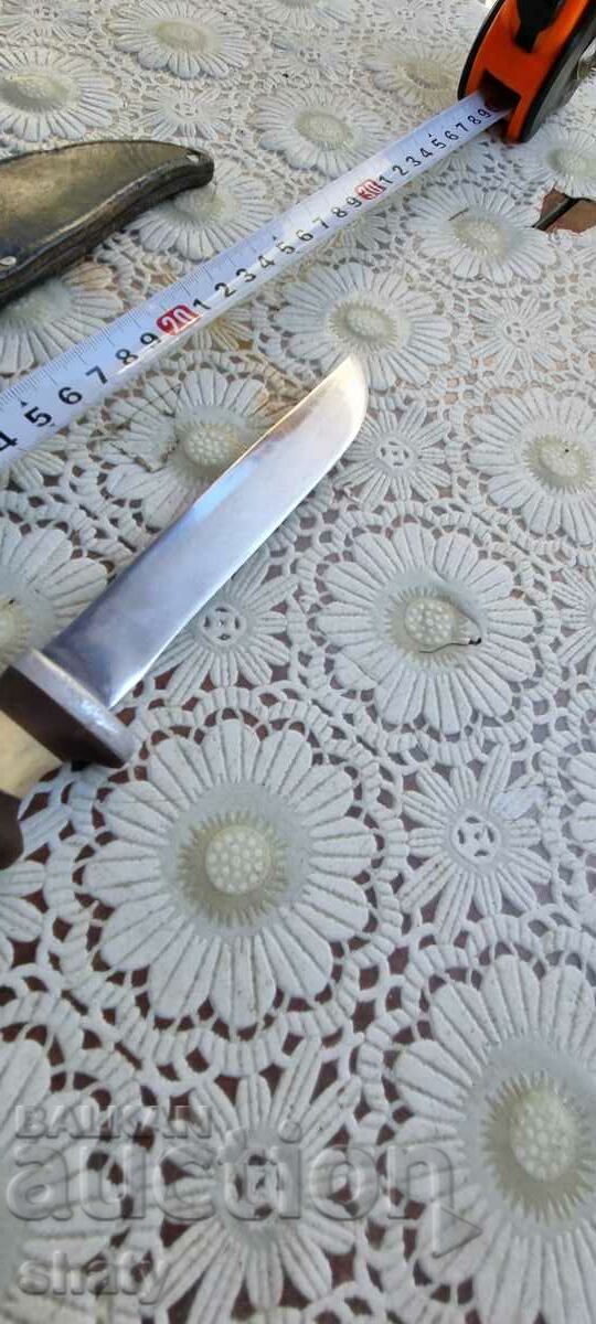 Παράδοση Ένα παλιό μαχαίρι Παράδοση Ένα παλιό μαχαίρι