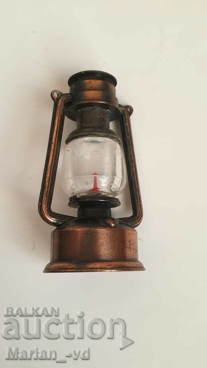 Metal collector sharpener - lantern - 6 Metal collector sharpener - lantern - 6