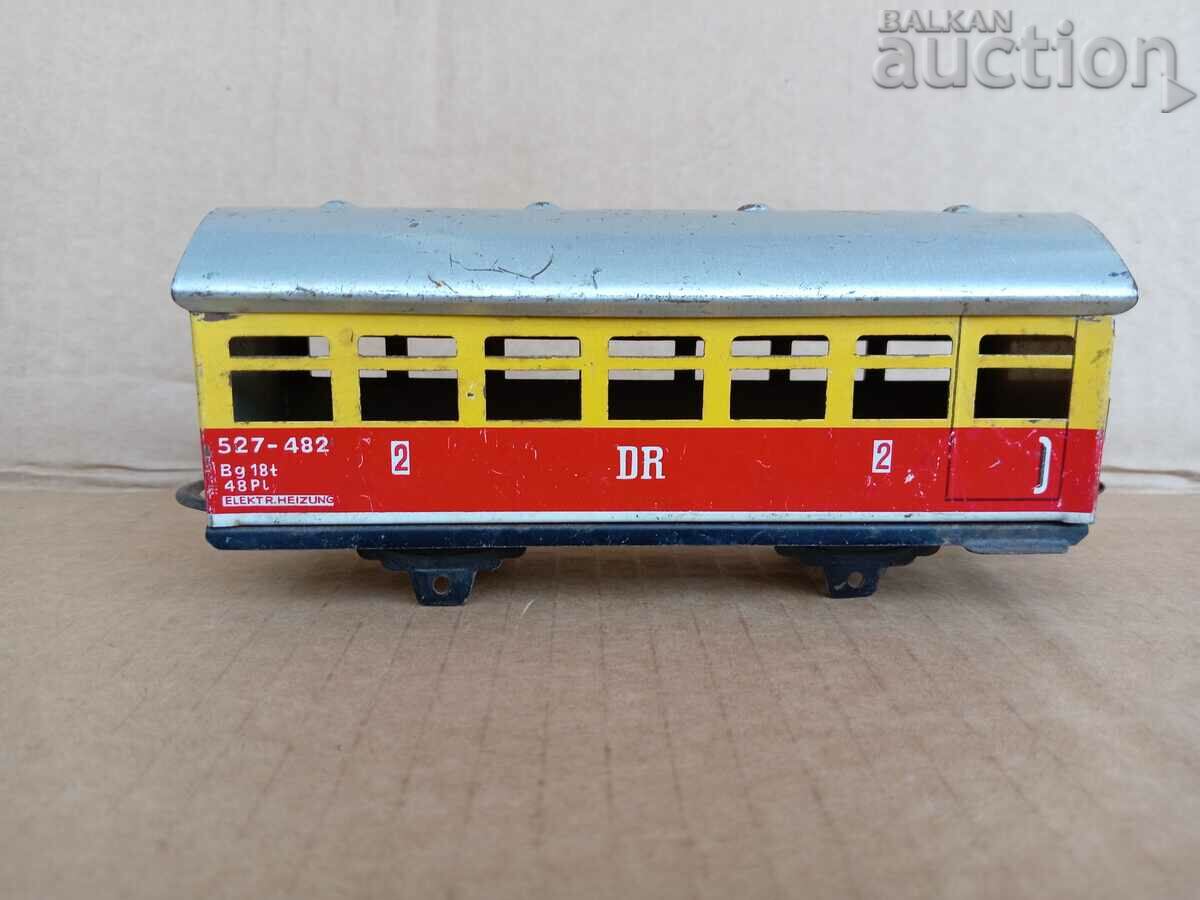 Auction vintage train carriage train metal carriage DR Auction vintage train carriage train metal carriage DR