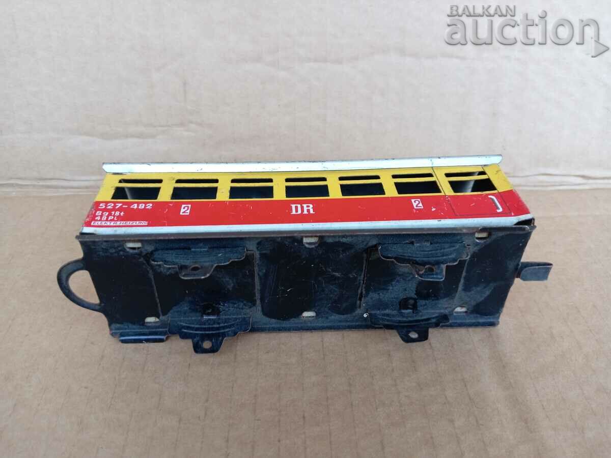 vintage train carriage train metal carriage DR - 5 vintage train carriage train metal carriage DR - 5