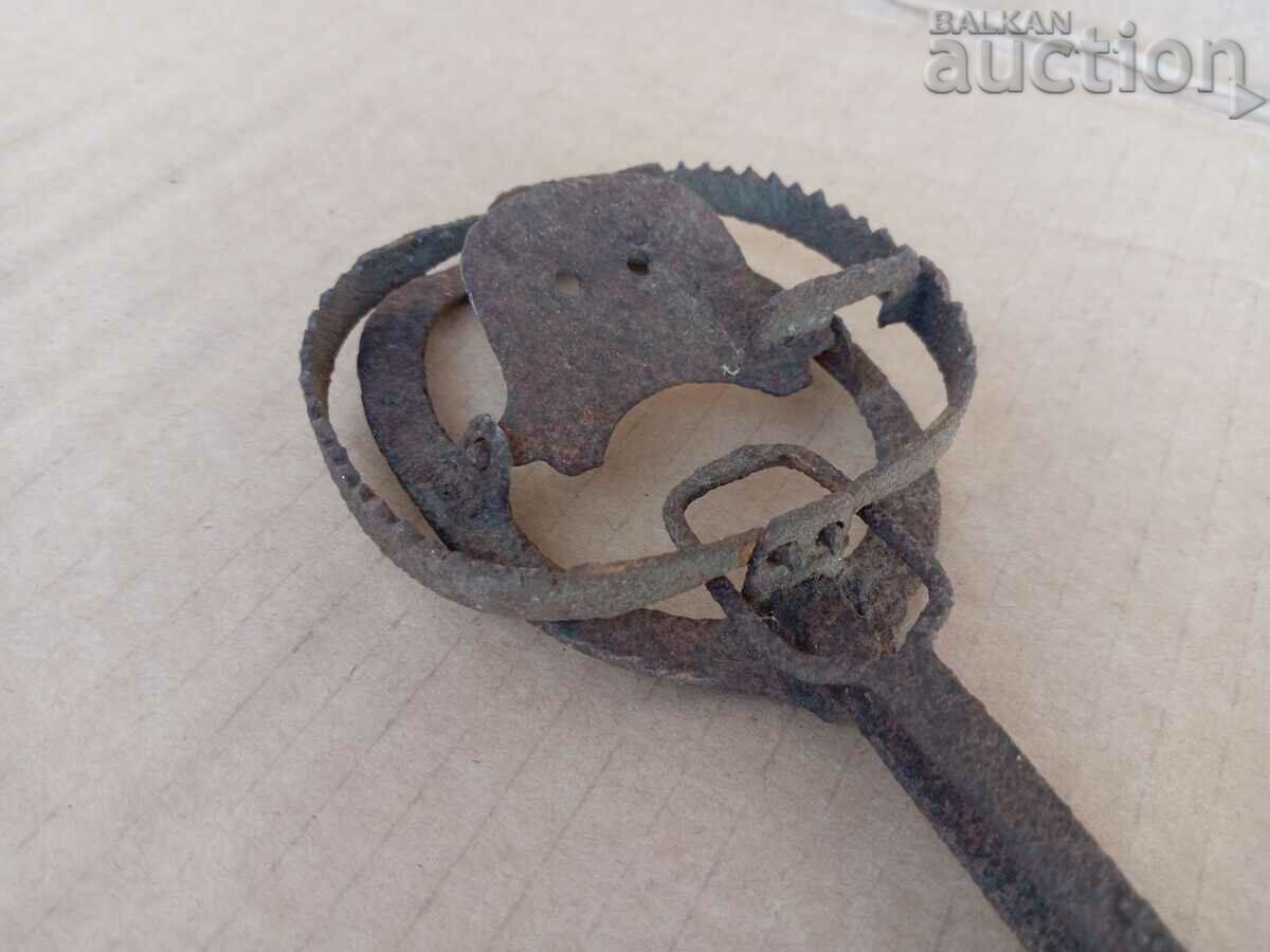 mini vintage wrought iron trap for squirrels golden ferrets WORKING - 6 mini vintage wrought iron trap for squirrels golden ferrets WORKING - 6