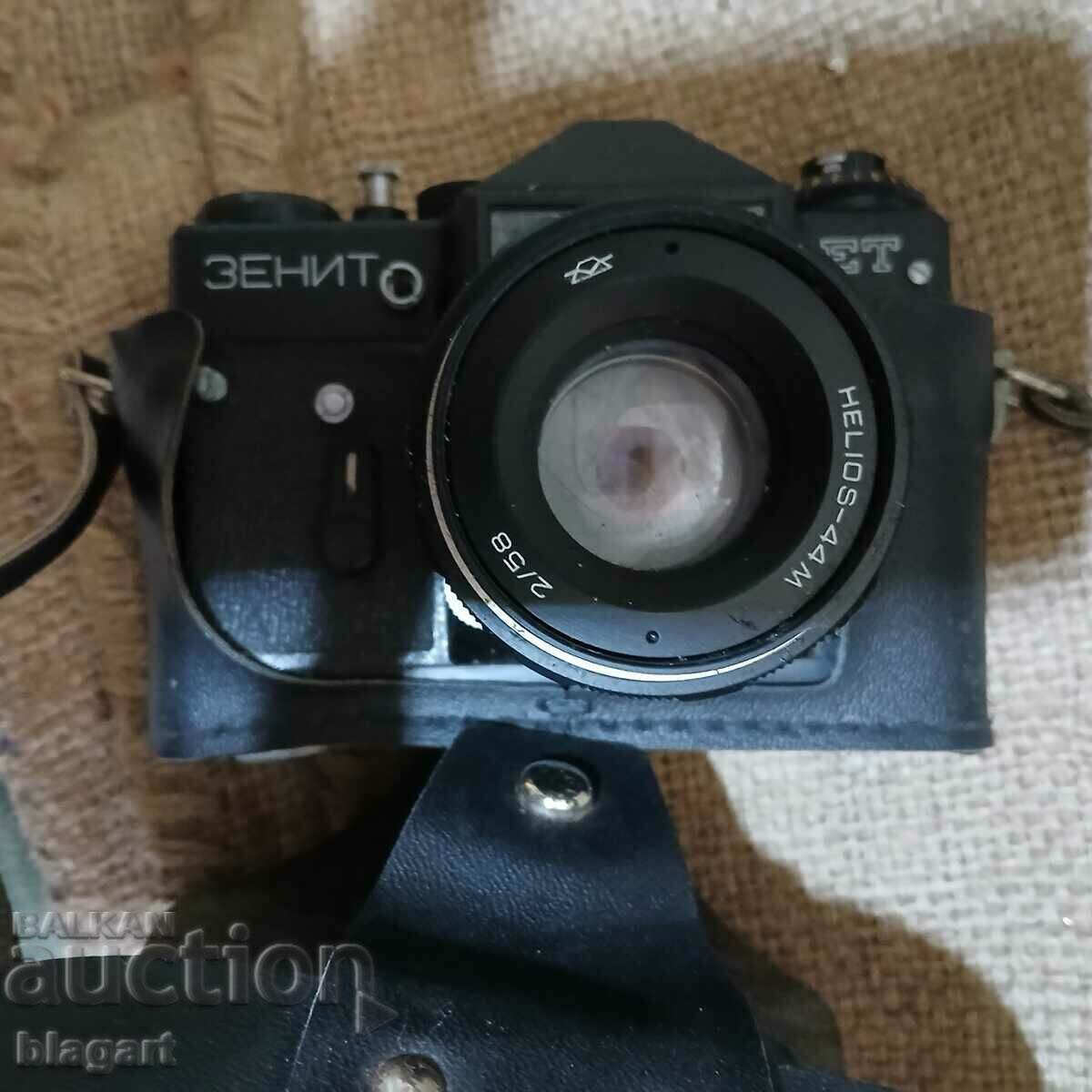 Camera Zenit ET