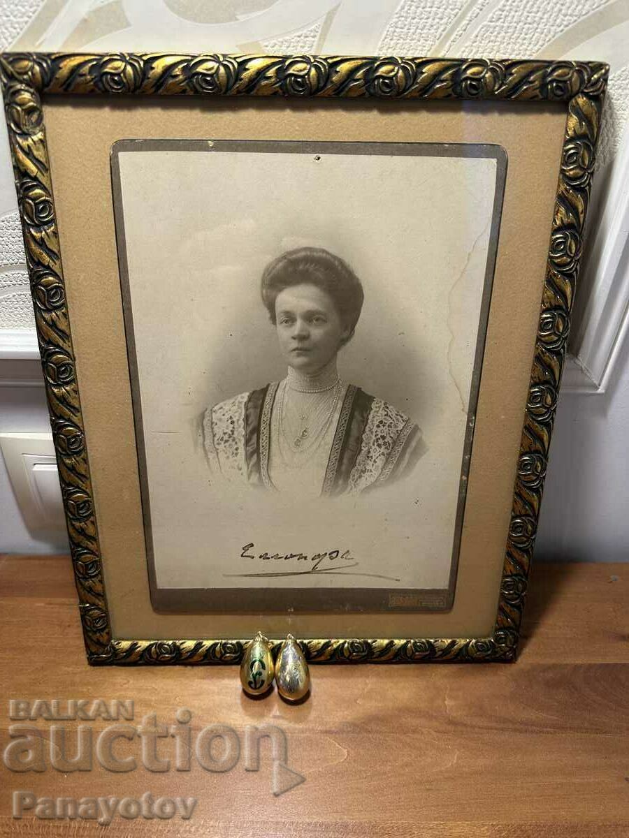 QUEEN ELEANORA FERDINAND WIFE WEDDING EGGS MEDALLION UNIKA