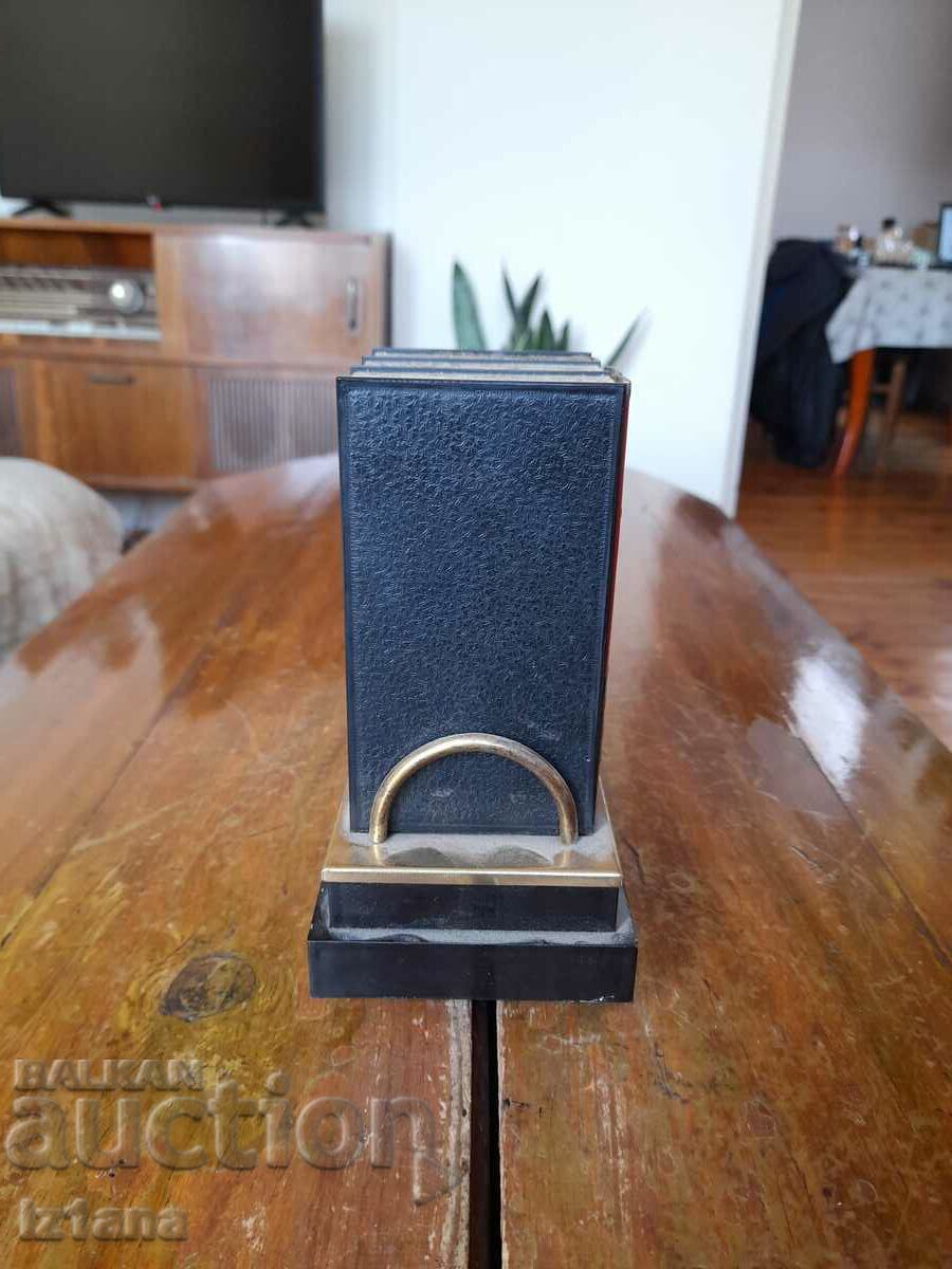 Old music box for cigarettes with price 65.00 BGN | € 33.23 Old music box for cigarettes with price 65.00 BGN | € 33.23